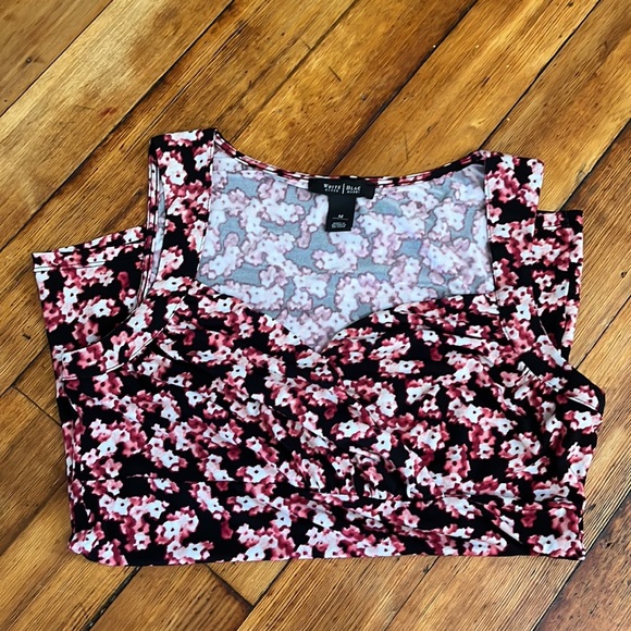 Women’s tank - Picture 3 of 3